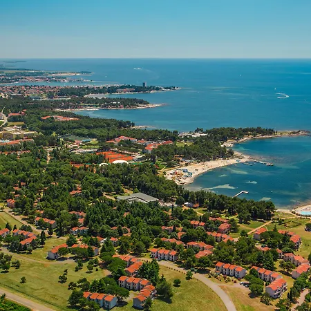 Katoro Plava Laguna *