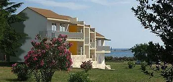 Katoro Plava Laguna