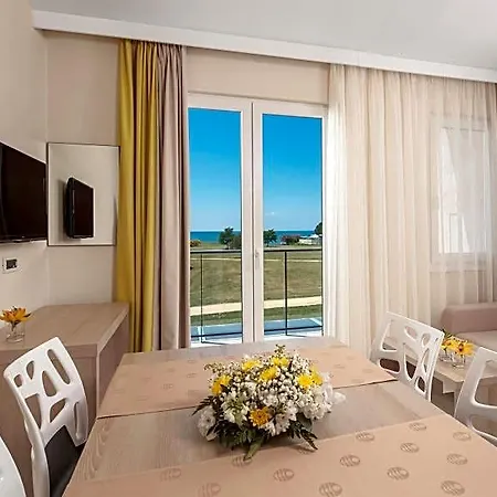 Katoro Plava Laguna
