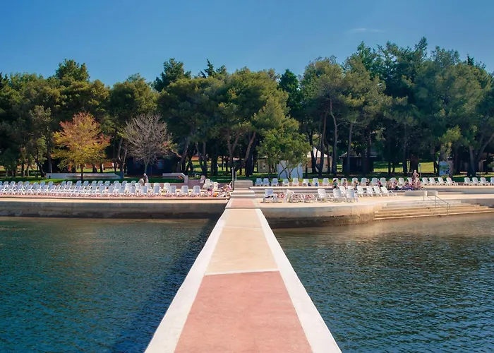 Katoro Plava Laguna