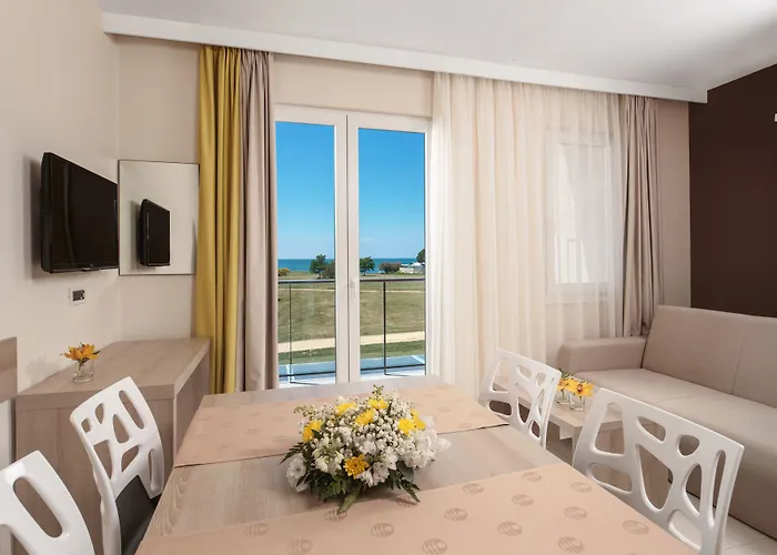 Katoro Plava Laguna * Umag