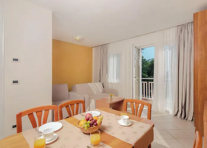 Katoro Plava Laguna Appartement